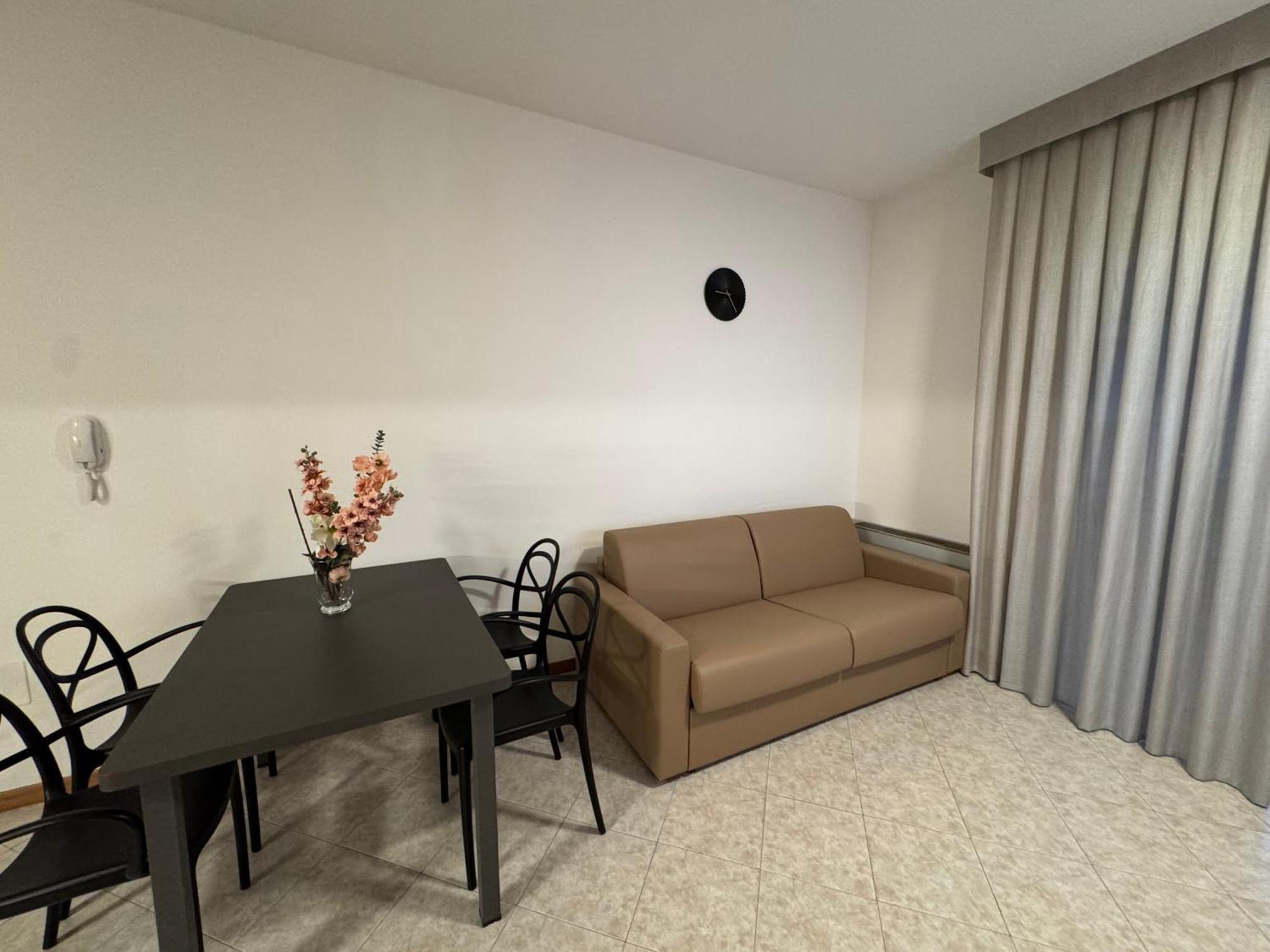 Residence Le Spiagge ริมินี ภายนอก รูปภาพ